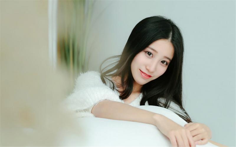 李强主持召开国务院常务会议